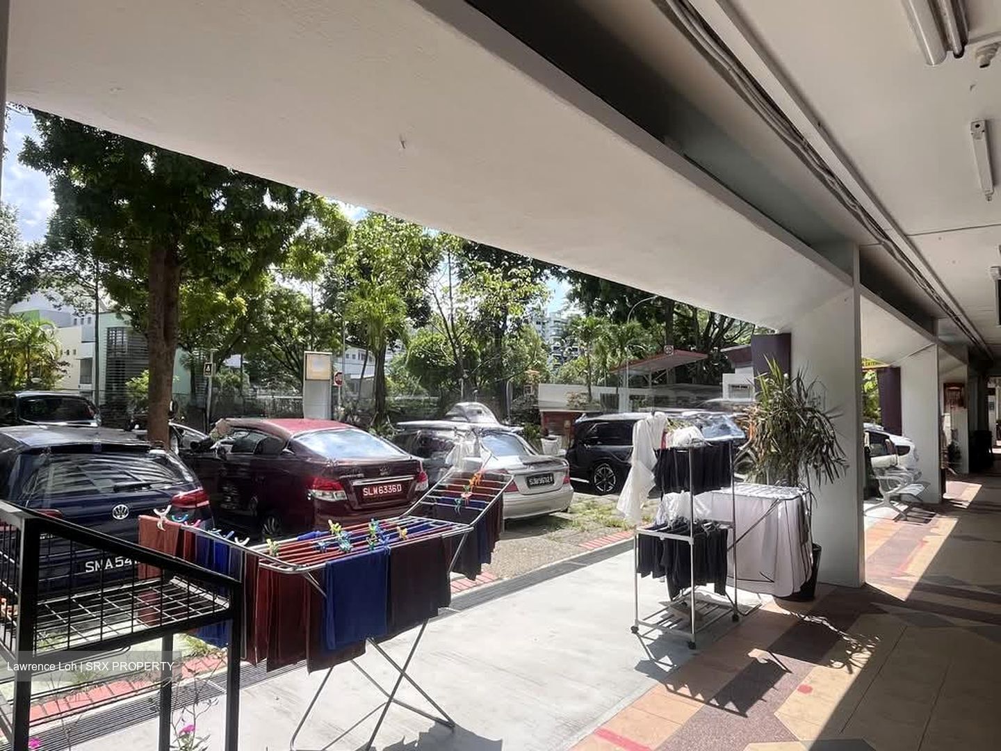 Ang Mo Kio Avenue 1 (D20), Shop House #587551111